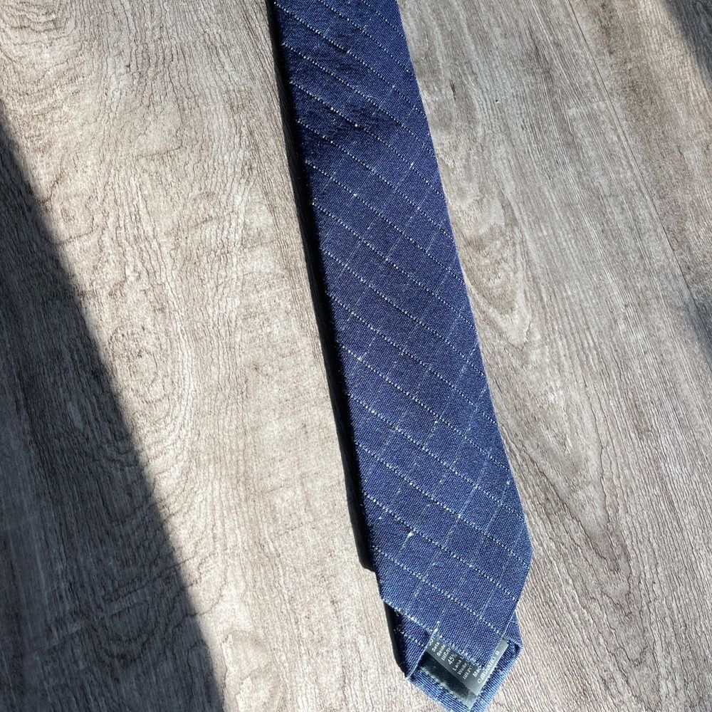 Hugo Boss Tie . NEW. Made In Italy . Silk&Wool